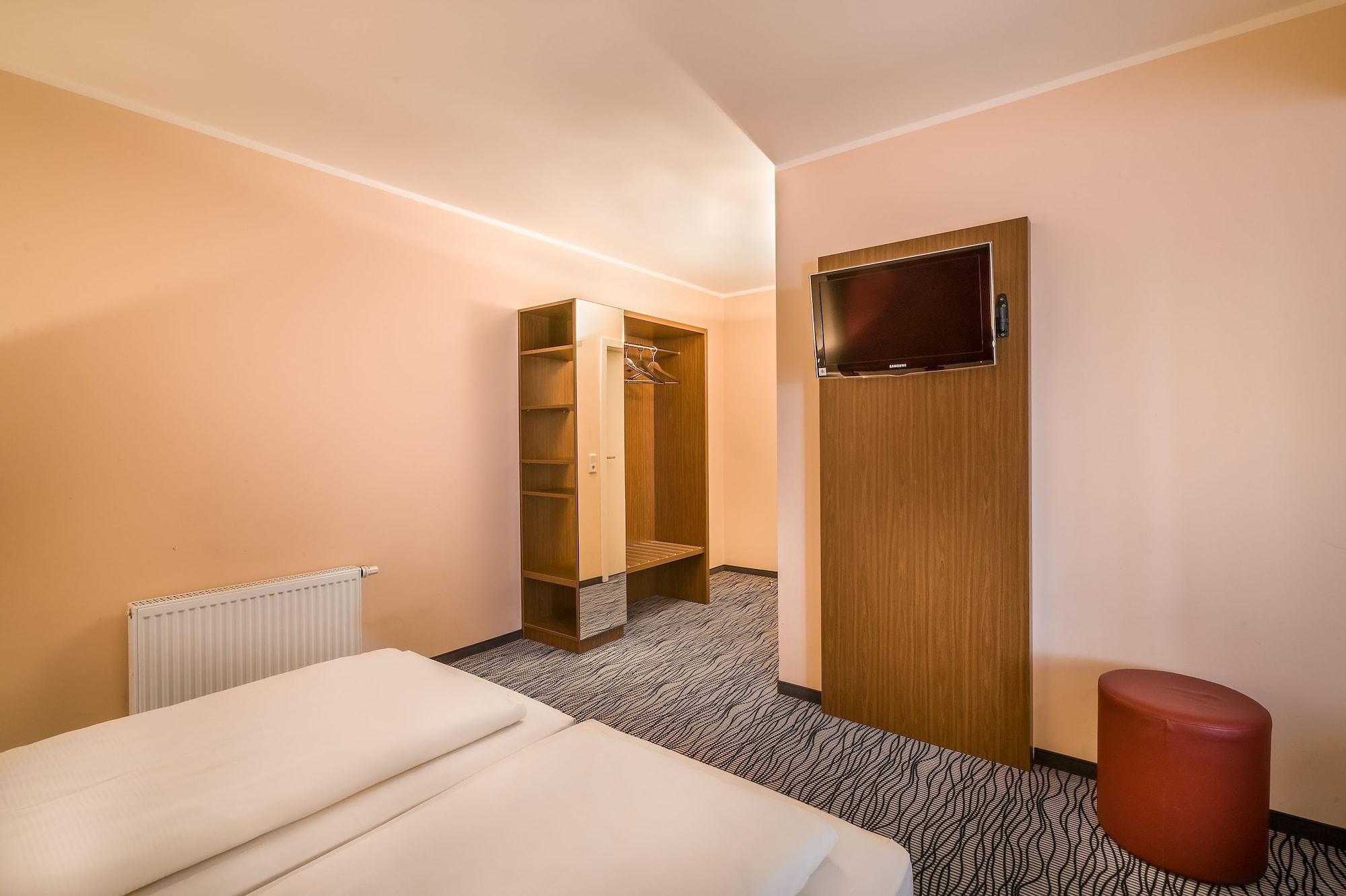 Scope Hotel Dresden Airport Экстерьер фото