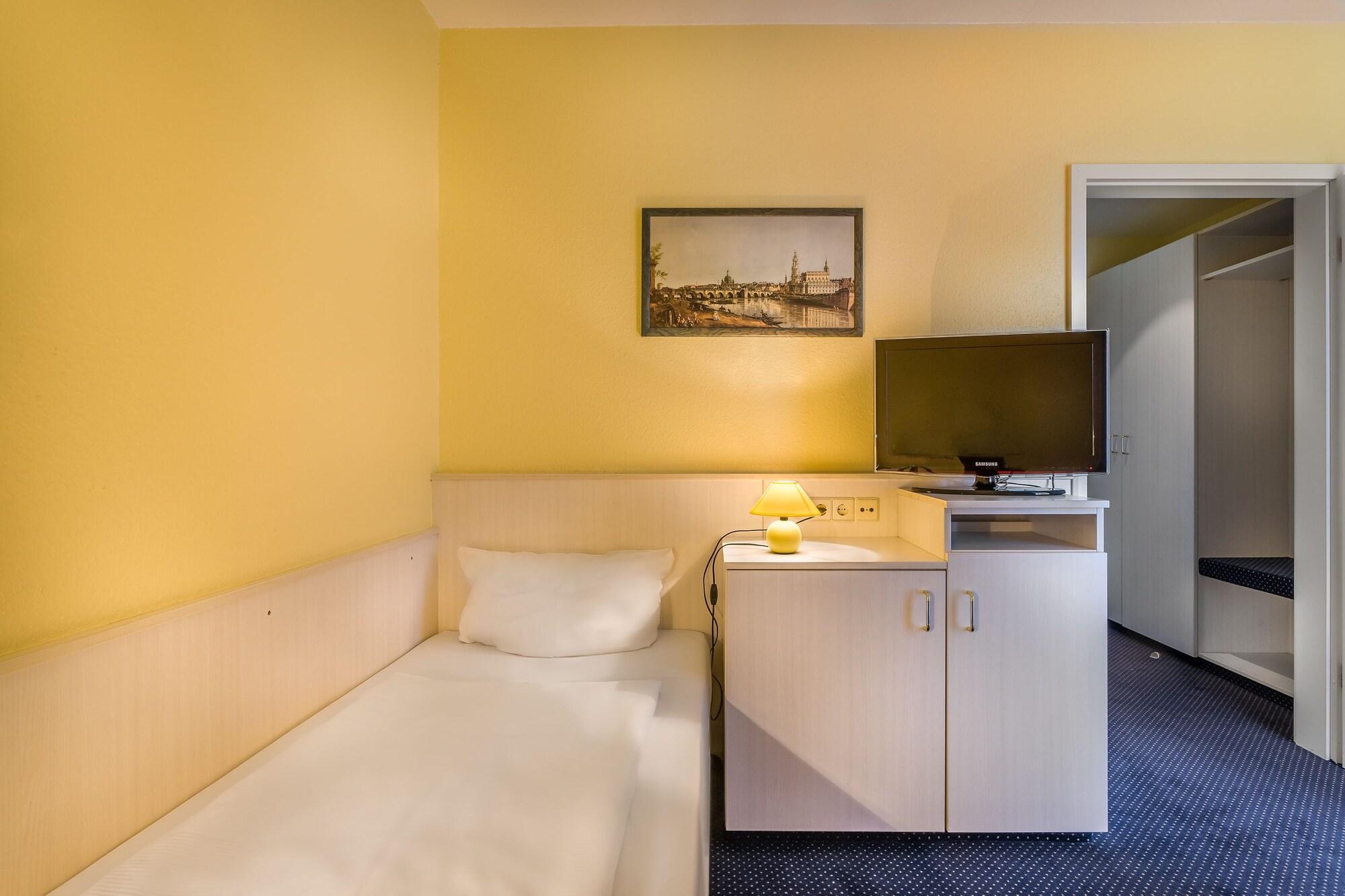 Scope Hotel Dresden Airport Экстерьер фото