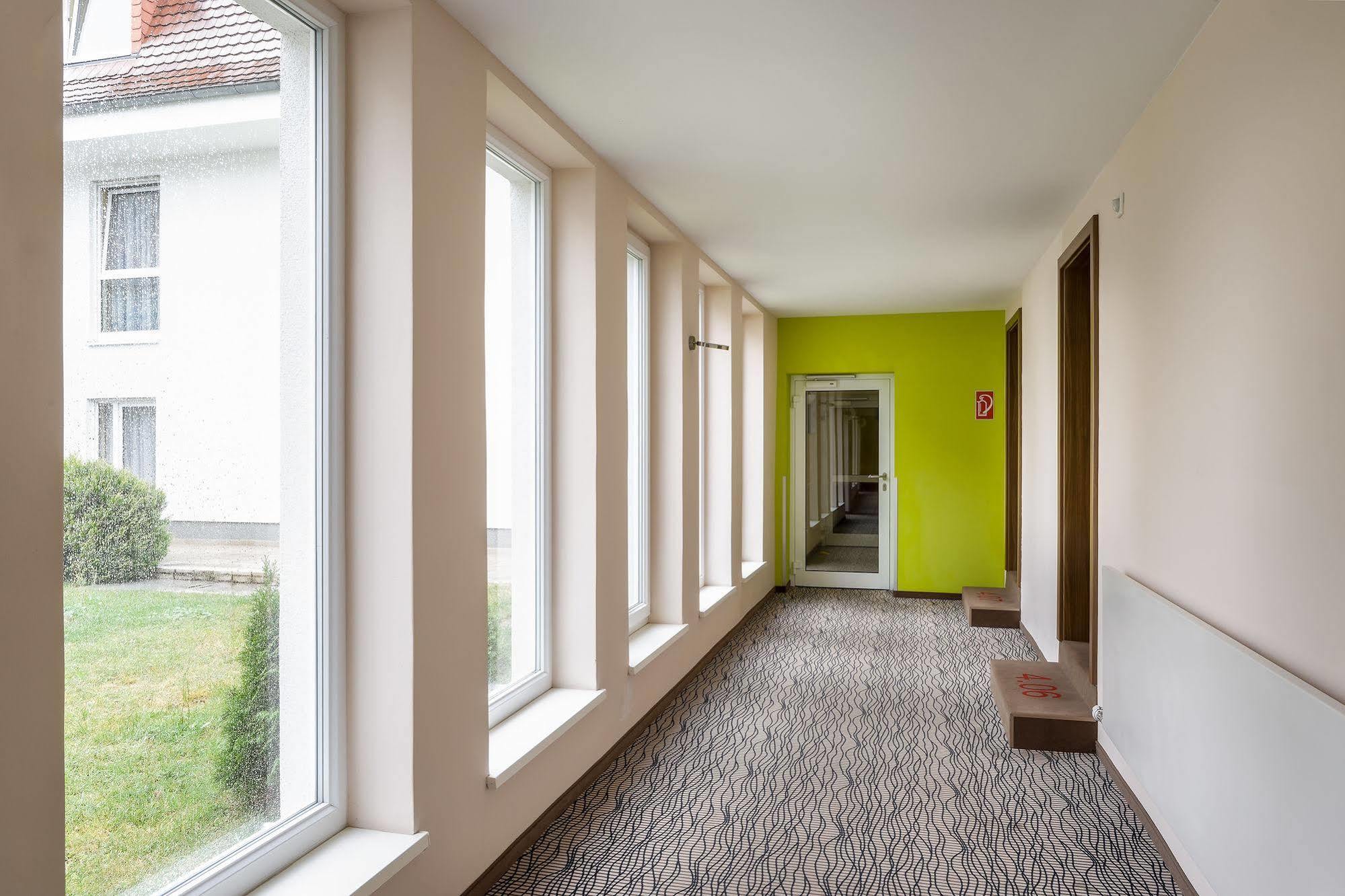 Scope Hotel Dresden Airport Экстерьер фото